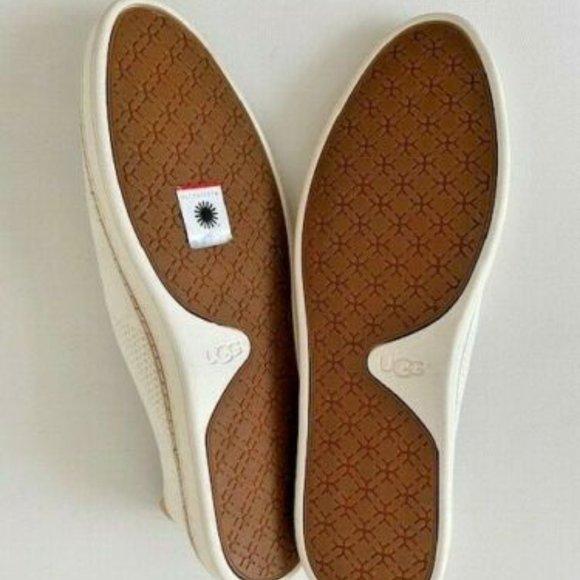 UGG Sammy Slip-On Sneaker Shoe Knit Rib White - Picture 6 of 6
